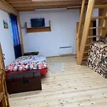 Apartma Confine 公寓 Rateče